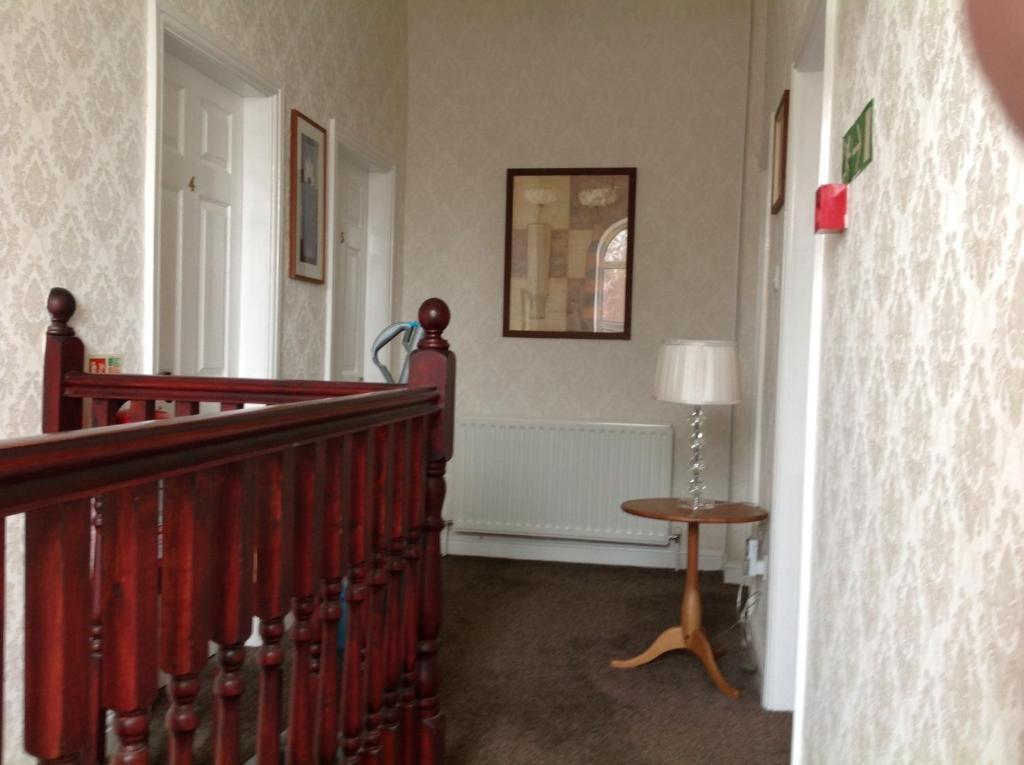 Oak House Bb Bed & Breakfast Oldham Exterior foto
